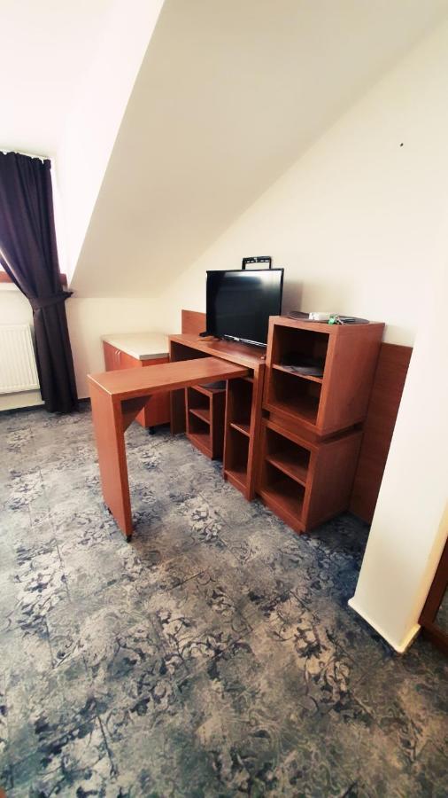 Stay Inn Rediu Valea Lupului  Экстерьер фото