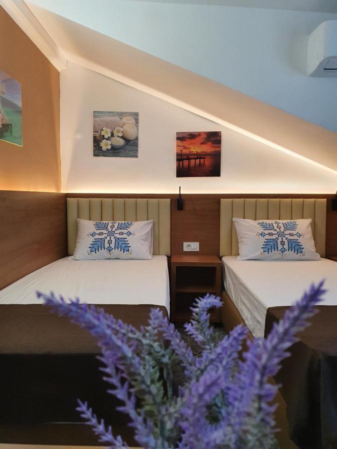 Stay Inn Rediu Valea Lupului  Экстерьер фото