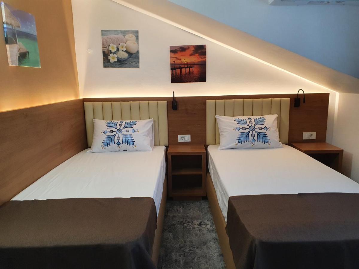 Stay Inn Rediu Valea Lupului  Экстерьер фото