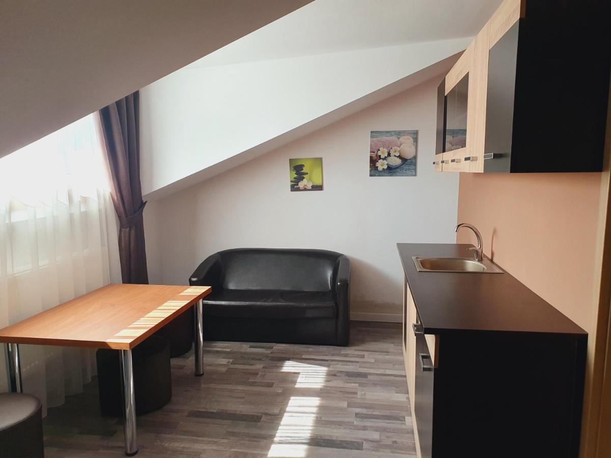 Stay Inn Rediu Valea Lupului  Экстерьер фото
