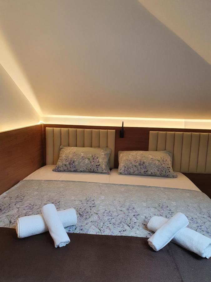 Stay Inn Rediu Valea Lupului  Экстерьер фото